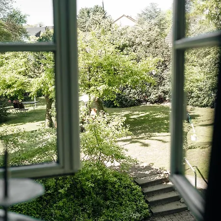 Landgasthof-unter Den Linden Szálloda Oelixdorf